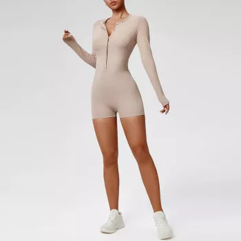 Yoga Jumpsuit vs Yoga Pants: Which Feels Better?
